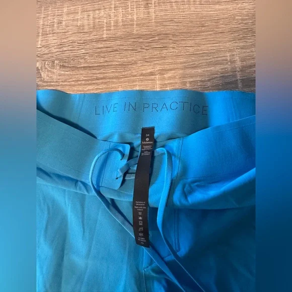 Lululemon Men's Current State Board Shorts lululemon (34) 9" - Picture 3 of 7